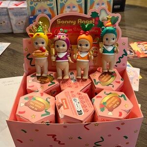 sonny angel christmas dinner